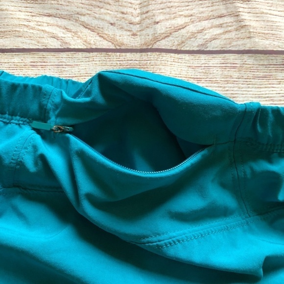 Brooks running skirt - Picture 5 of 5